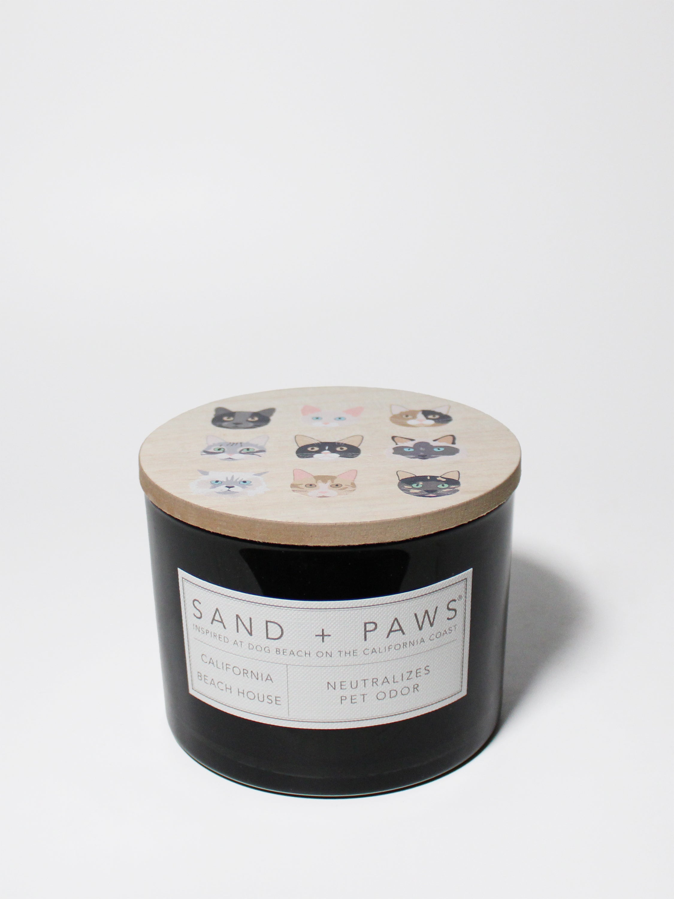 Sand + Paws California Beach House 12 oz scented candle