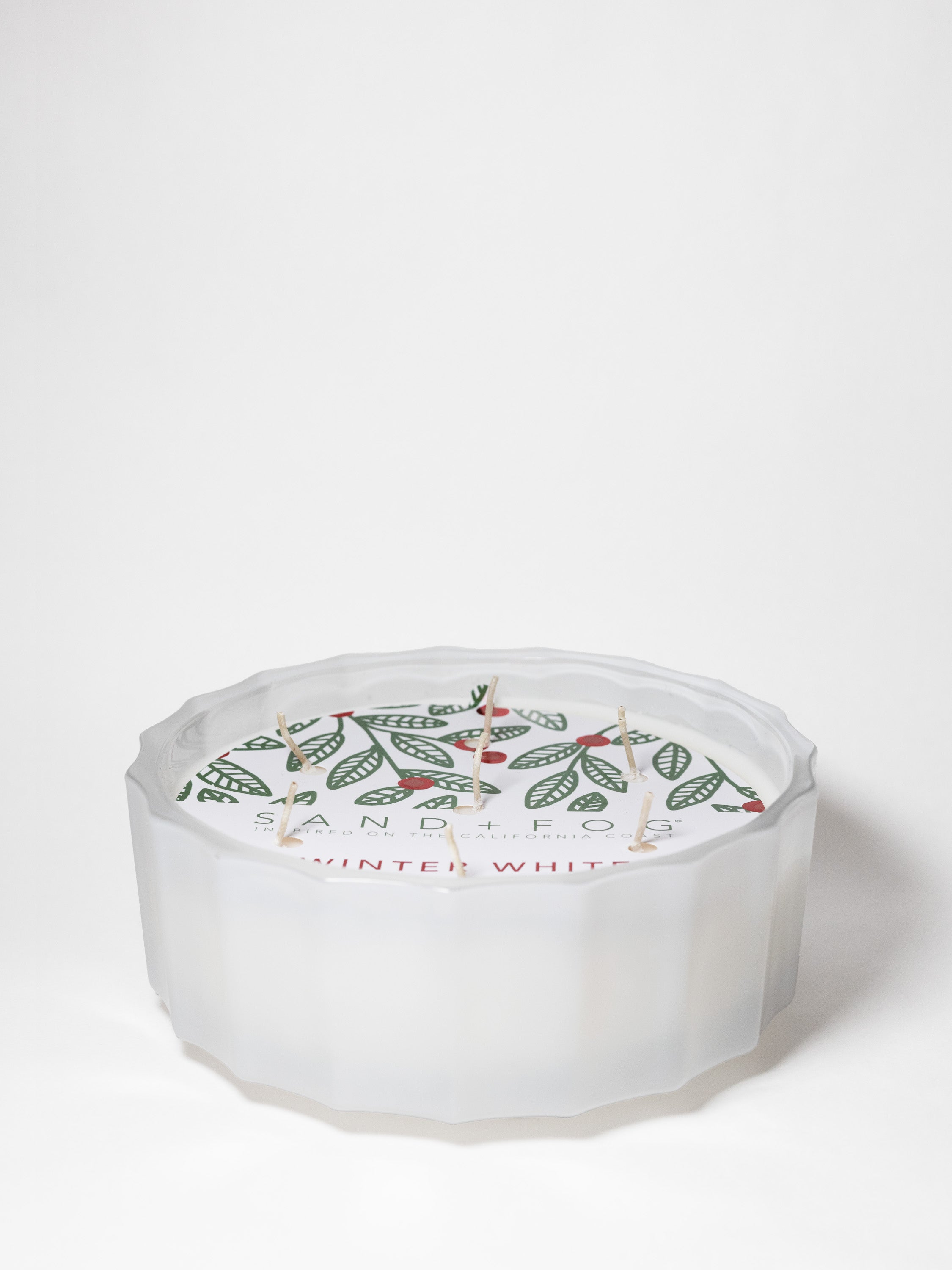 Winter White 33 oz scented candle